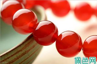 红玛瑙，不仅美丽，还有这些神奇的寓意和象征！