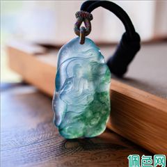 怎么看是不是真翡翠？5个简单方法教你轻松鉴别，拒绝受骗！