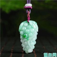 翡翠对人体的作用与功效，佩戴玉石翡翠对身体有什么作用、好处？