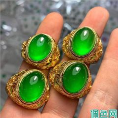 揭秘翡翠六大看点：色彩、质地、工艺、寓意、历史、市场一网打尽