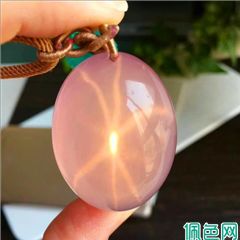 象征爱情的宝石粉水晶