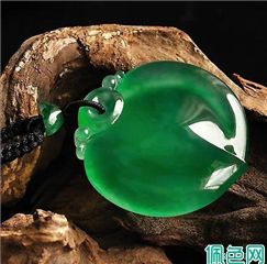 翡翠真假鉴定方法，记住这4点就够了