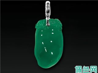 翡翠鉴别有妙招，轻松识别真假货，让你购物无忧！