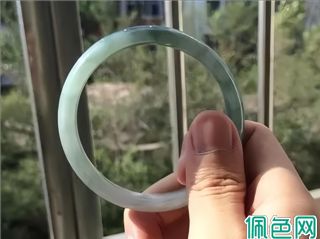 翡翠真伪，一辩即知：揭秘翡翠鉴定的使用技巧，建议收藏！